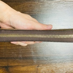 長財布 ラウンドファスナー パイソン 本革 の画像