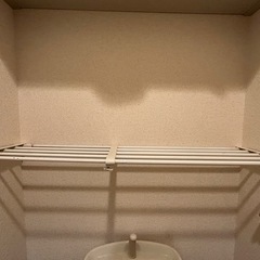 トイレの突っ張り棚