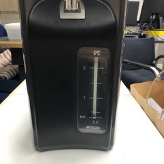 【11月5日までの引渡必須】タイガー　　電気ポットの画像