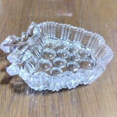 いちご　ガラスの器　3個セットの画像