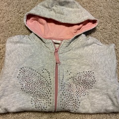 キッズ　パーカー　キラキラ　可愛い　サイズ120の画像