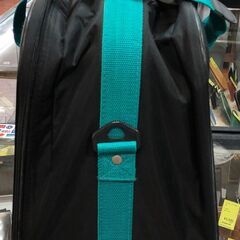 ジモティ割引有★【ジャングルジャングル岸和田店】キャリーバッグ ブラック×ブルー 南大阪 岸和田 貝塚市 泉佐野市 高石市 泉大津市 和泉市 忠岡町 熊取町の画像