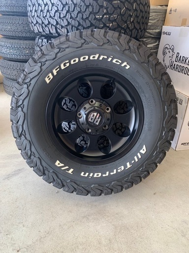 ジムニー　タイヤホイール５本セット