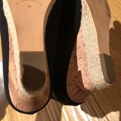 ほぼ未使用Mサイズ  パンプス、サンダルの画像