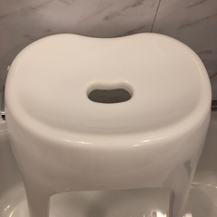 ニトリ裏面も洗いやすい 抗菌風呂いす ブロウ 高さ35cm(ホワイト) 商品コード 8510818の画像