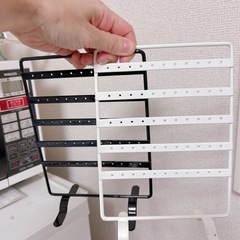 年内で処分！アクセサリースタンド まとめての画像
