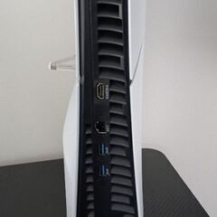 プレイステーション５　PS5　今年8月購入　使用超短時間　CFI-2000A01　の画像