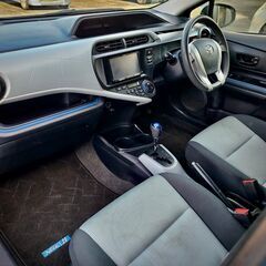 アクアS　H25　車検8/8　走行53000キロ　社外メモリーナビ＆フルセグTV　カラーバックカメラ　ドラレコ　ETC　スマートキーの画像