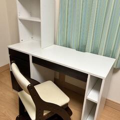 決まりました　ニトリ　学習机