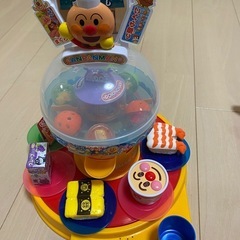 アンパンマン回転ずしとねじねじアンパンマンごうのセットの画像