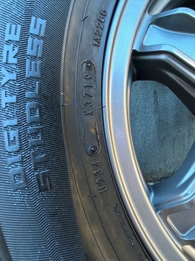 ハイエース200系スタッドレス　アルミホイール