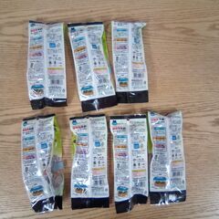 未開封品 昆虫飼育用品 マルカン 鈴虫用 木炭 1本入り 7個セット 松虫 クツワ虫 コオロギの画像