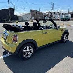 ミニクーパー　コンバーチブル  車検長い　程度良いですの画像