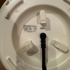 Brunoカーボンヒーターレトロホワイトの画像