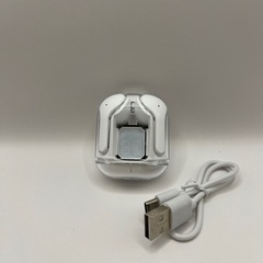 Bluetooth イヤホン　ホワイト　白