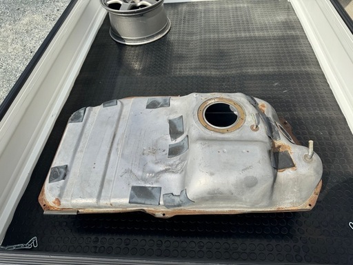 引き取り限定　S13 シルビア　180SX R32 スカイライン　燃料タンク　錆無し　現状品