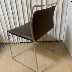 ダイニングチェア4脚の画像