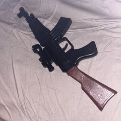 銃のおもちゃ、差し上げます。