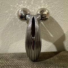 ほぼ新品！
リファ　Refa マッサージャー