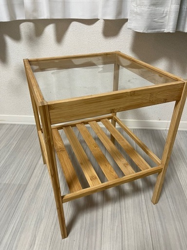 IKEA  ベッドサイド棚
