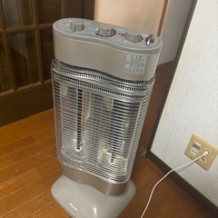 ダイキン　遠赤外線ヒーター 