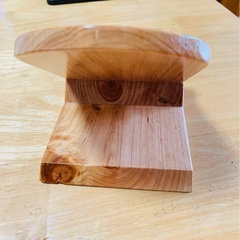 ★木製スマホスタンド★父の木工ハンドメイドの画像