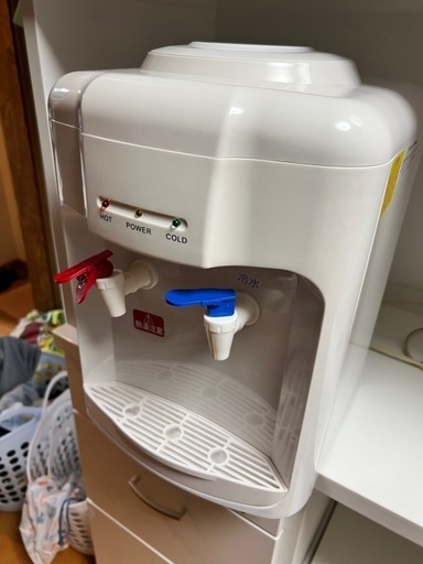 【値下げ】ペットボトル式ウォーターサーバー