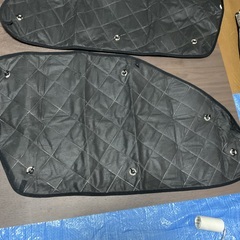 値下げしました◎遮光 断熱 サンシェード フロント2枚セット (運転席窓／助手席窓） ハイエース用 レジアスエース用 ワイド対応 200系 車中泊 オートキャンプ アウトドア◎の画像