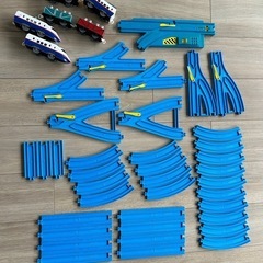 ※売却者決定　プラレール レールセットと車両の画像