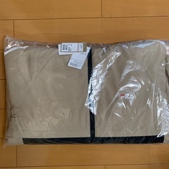 新品未使用　フィラ　FILA パーカーの画像