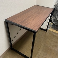取り引き中　　机　中古の画像