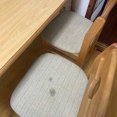 食卓テーブル(取り引き中)の画像