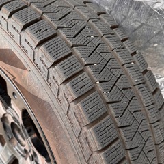 スタッドレスタイヤ　ホイールセットの画像