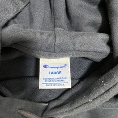 チャンピオン　パーカー　メンズＬの画像
