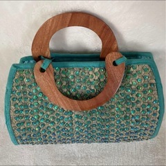 ハンドメイド素材　南国風ビーズバッグの画像