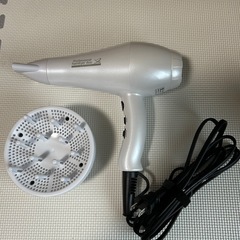 新品未使用 ドライヤーの画像
