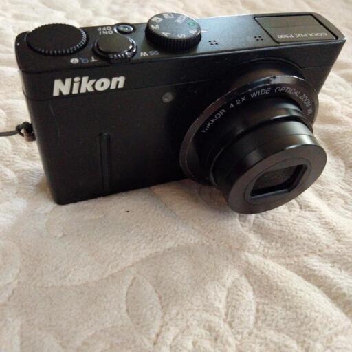 NIKON　デジタルカメラ　COOLPIX Ｐ３００\n８GＢ SDカード付き。