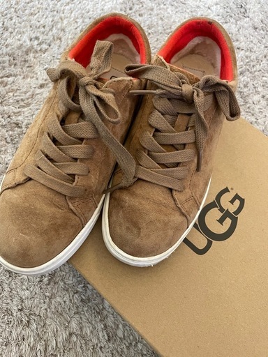 完売御礼❗️UGG スニーカー　3回