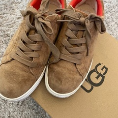 完売御礼❗️UGG スニーカー　3回
