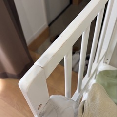 ベビーベッドの画像