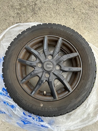 【取引中】スタッドレスタイヤ アルミホイール 155/65 R13 4本セット