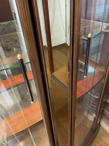 ガラスショーケース　コレクションボード　キャビネット