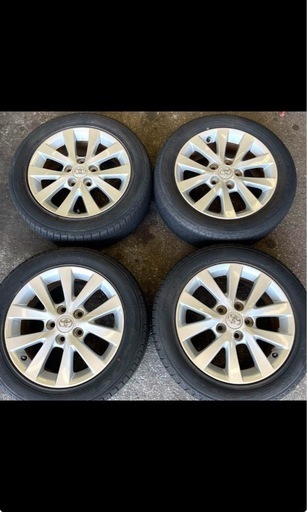 トヨタ　アイシス 純正ホイール
