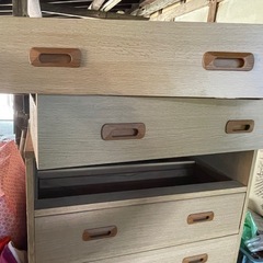 洋服ダンスの画像