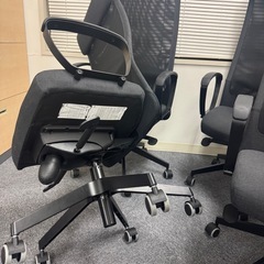 
IKEA(イケア) MARKUS マルクス オフィスチェア - ヴィースレ ダークグレー 502.611.51の画像