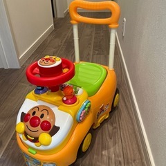 アンパンマンよくばりビジーカー