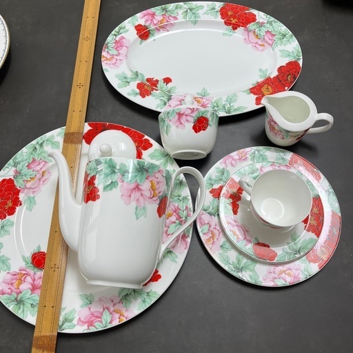 フッチェンロイター　8点セット