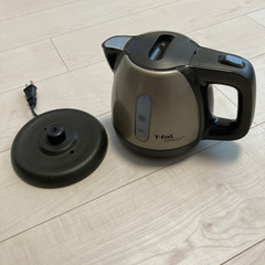 電子ケトル(T-fal)の画像