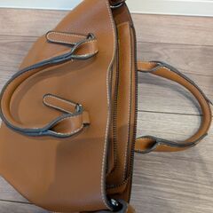 【中古】ハンドバッグ／ショルダーバッグ　茶色の画像