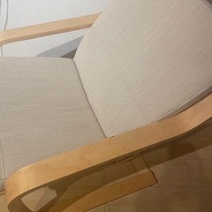 IKEA ポエング　チェアの画像